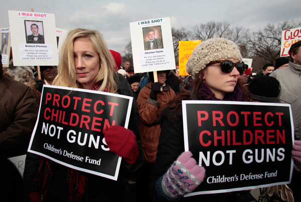 Schützt Kinder, nicht die Waffen: Demo für schärfere Waffengesetze in Washington