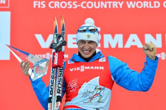 Alexander Legkow gewinnt erstmals die Tour de Ski