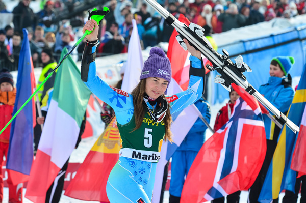 Nach dem zweiten Platz beim Riesenslalom gewinnt Tina Maze am Sonntag den Slalom von Maribor