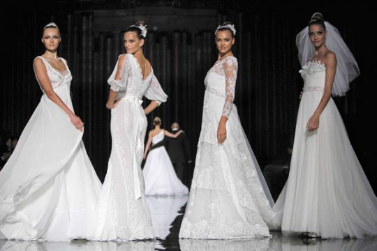 Brautkleider von Manuel Mota