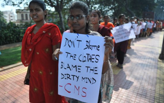 Nach dem Tod der jungen Inderin: Demo in Hyderabad (3.1.)