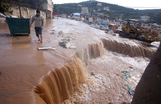 Hochwasser in Qabatiya, Westjordanland
