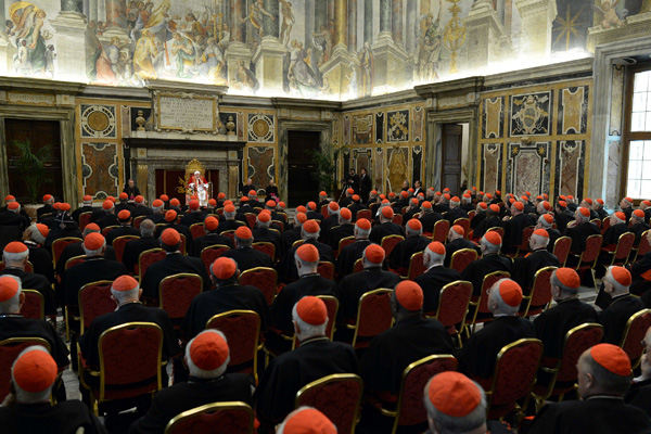 Papst Benedikt XVI. verabschiedet sich von den Kardinälen