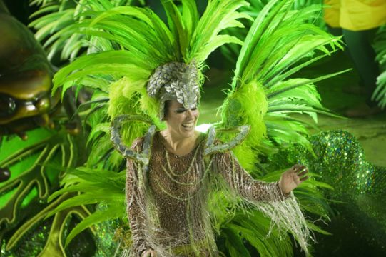 Karnevalsfieber am Zuckerhut: Rio tanzt den Samba
