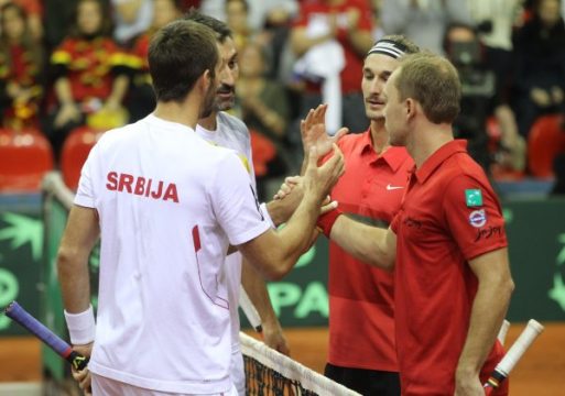 Nenad Zimonjic und Viktor Troicki (l.) und Steve Darcis und Ruben Bemelmans