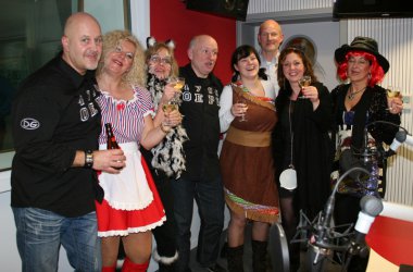 Fettdonnerstag: De Hondsjonge im BRF-Studio