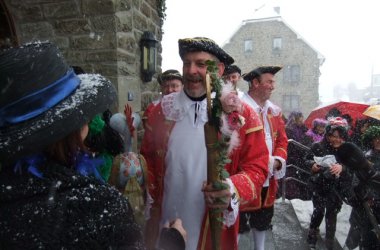 Möhnendonnerstag in Amel