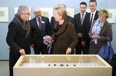 Königin Paola besucht Ikob in Eupen