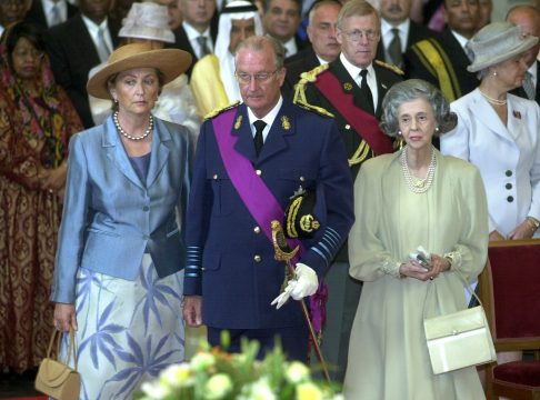 Das belgische Königspaar mit Königing Fabiola 2003