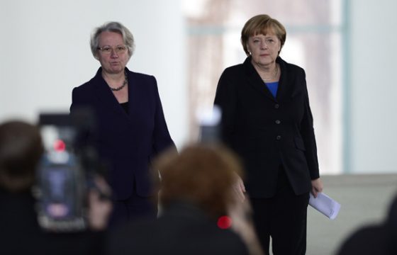 Annette Schavan tritt zurück, wie Kanzlerin Merkel am Samstag bekannt gab