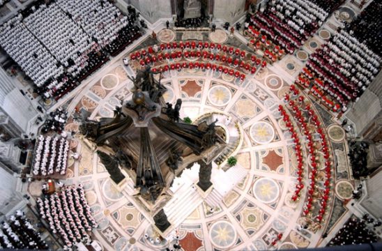 Vor dem Konklave wird im Petersdom die "Pro Eligendo Papa"-Messe gefeiert