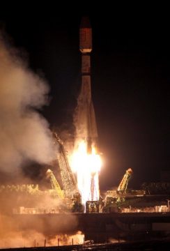 Russische Sojus-Rakete bringt sechs US-Satelliten ins All