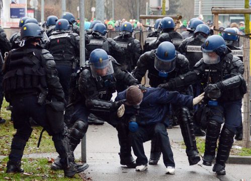 Ausschreitungen bei Stahlarbeiter-Protest in Straßburg