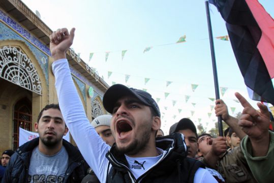 Irakische Sunniten gehen auf die Straße