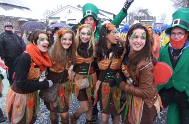 Rosenmontagszug in Bütgenbach