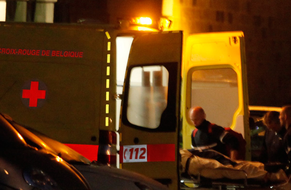 Krankenwagen an Unfallort (Illustrationsbild: Bruno Fahy/Belga)