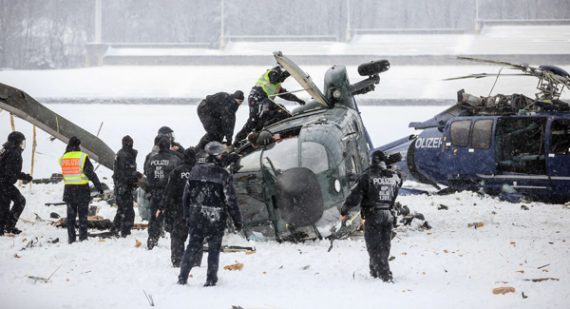 Berlin: Polizeihubschrauber kollidieren im Schneetreiben