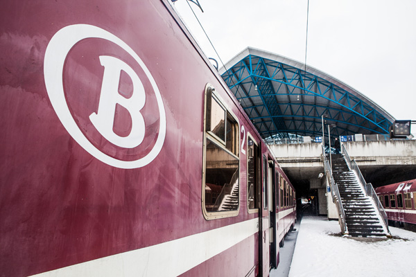 Schnee verursacht Chaos im Zugverkehr