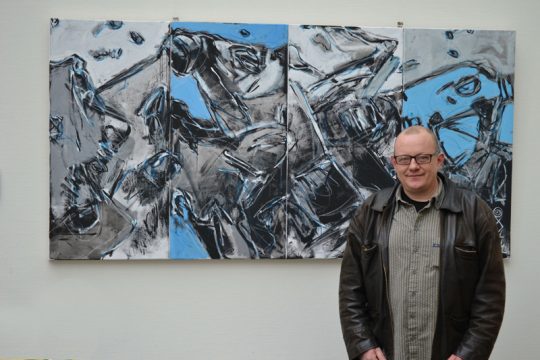 Eric Legrain vor einem seiner Werke