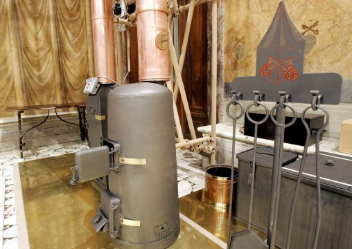 Der Ofen in der Sixtinischen Kapelle