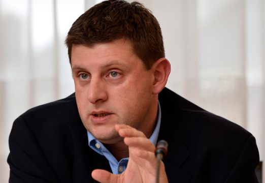 Staatssekretär John Crombez will die Rolle der Banken untersuchen