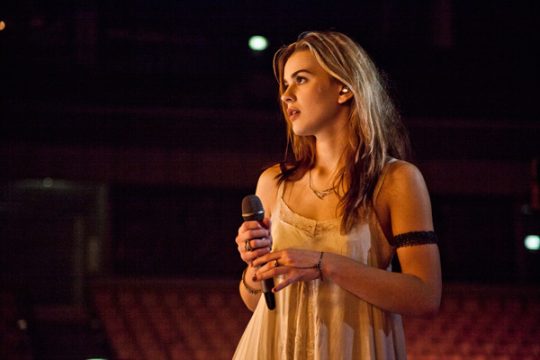 Heiße Kandidatin auf den Eurovision-Sieg: die Dänin Emmelie de Forest