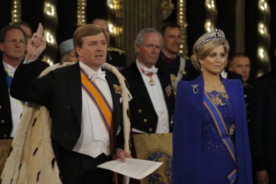 Willem-Alexander legt seinen Eid ab