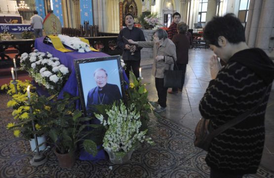 Chinesischer Bischof Aloysius Jin tot
