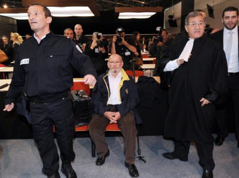 PIP-Gründer Jean-Claude Mas vor Gericht