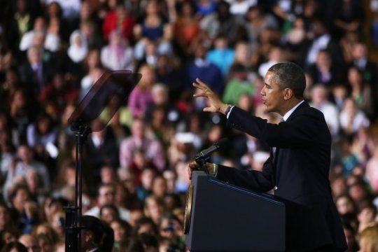Barack Obama spricht an der Universität von Hartford