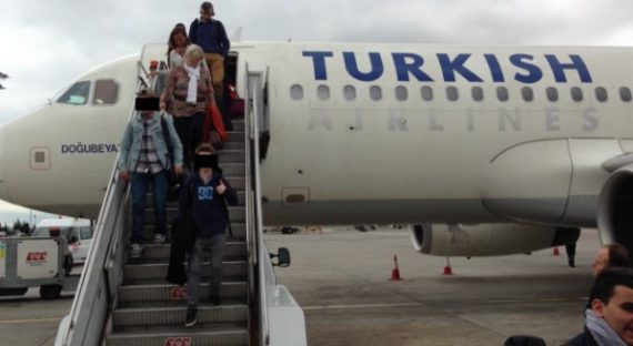 Junge Moslems können immer noch ungehindert ausreisen