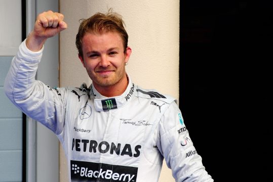 Nico Rosberg holt Pole beim Qualifying zum Großen Preis von Bahrain