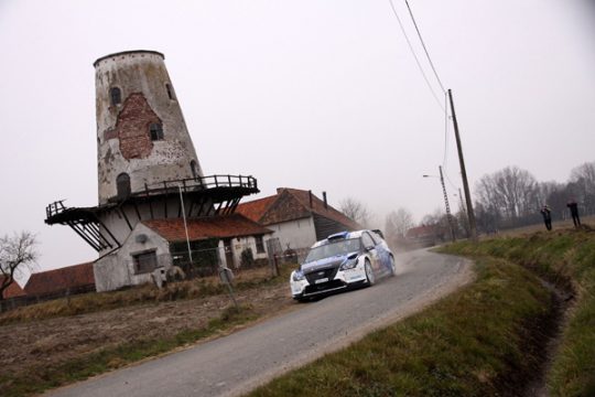 Überflieger: Freddy Loix gewinnt TAC-Rallye