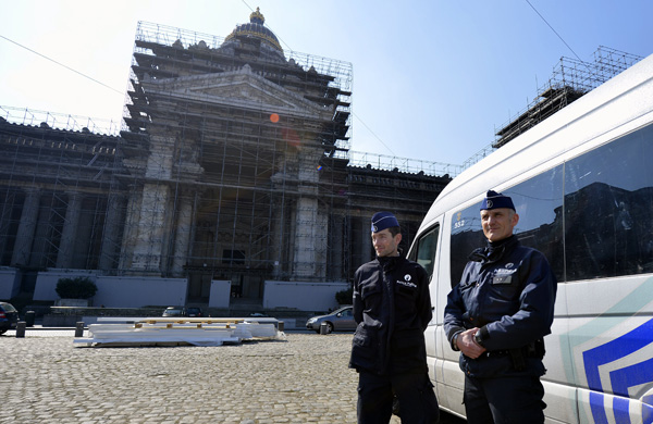 Erhöhte Terrorwarnstufe in Brüssel wird aufrecht erhalten