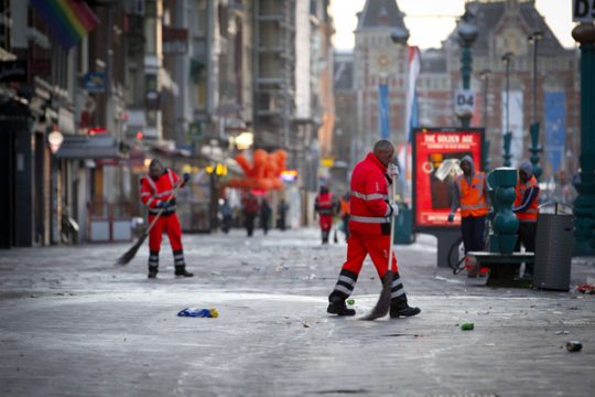 Amsterdam räumt nach dem "Königsfest" auf