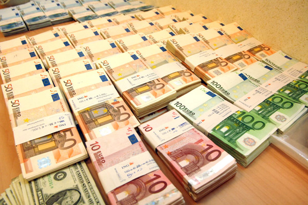 Geld, Euro, Beschlagnahmung