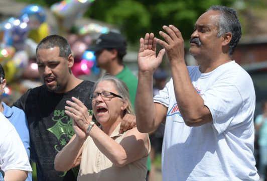 Gina DeJesus' Eltern Nancy und Felix heißen ihre Tochter willkommen