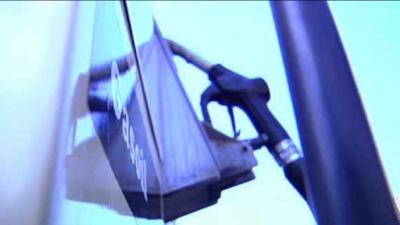 Heizöllieferant Edgar Mackels gibt es Heizöl auch an der Zapfsäule