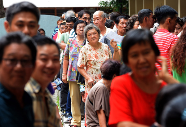 Rekordbeteiligung bei Wahl in Malaysia
