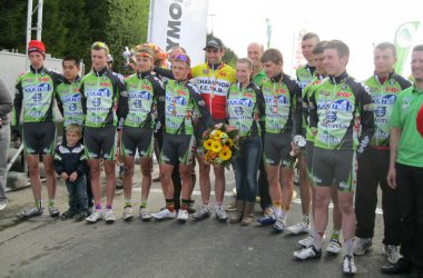 Team Lotto-VC Ardennes mit Eva-Maria Palm und Martin Palm