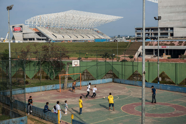 Das Itaquerao Stadion in Sao Paulo ist noch nicht einsatzbereit - Ausweichmöglichkeiten sind da ...