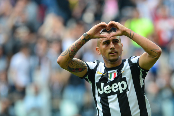 Juventus Turin ist zum 29. Mal italienischer Meister - Bild: Arturo Vidal nach dem verwandelten Elfmeter