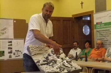 Was wird aus Burg Reuland? Ideenaustausch zur Innenentwicklung des Dorfes