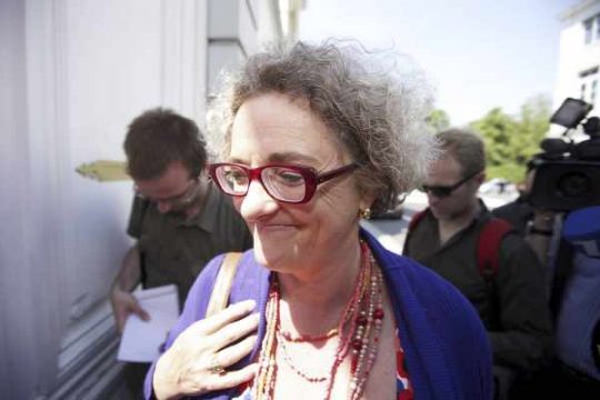 Arbeitsministerin Monica De Coninck vor dem Treffen mit Vertretern der Arbeitgeber und Gewerkschaften in Brüssel