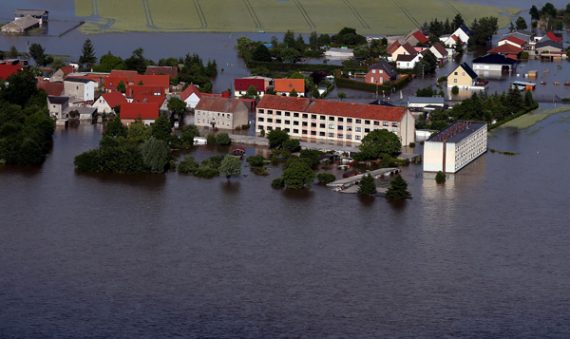 Hochwasser 2013 - Deichbruch bei Fischbeek