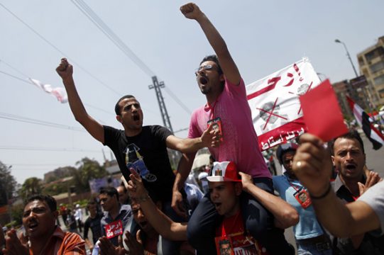 Mursi-Gegner demonstrieren in Kairo