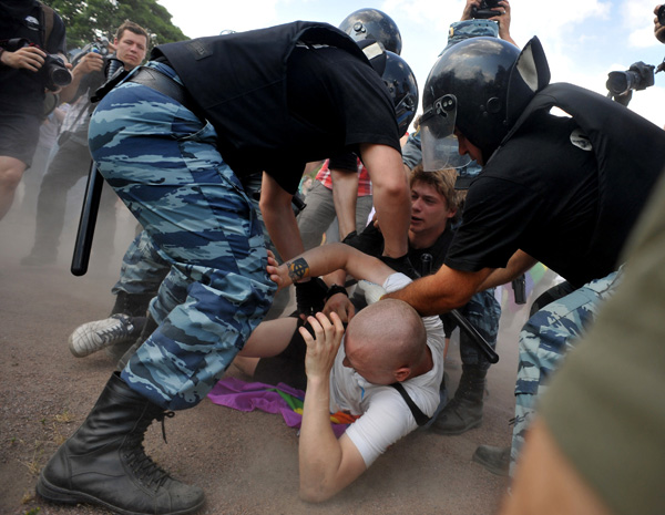 Zusammenstöße bei Homosexuellen-Kundgebung in Russland