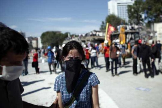 Demonstranten auf dem Taksim-Platz