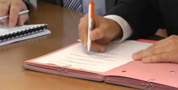 Geschäftsführungsvertrag zwischen DG und DPB unterzeichnet