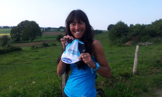 Rita Zinnen mit ihrem besonderen Glücksbringer